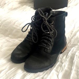 SOREL WATERPROOF COMBAT BOOTS